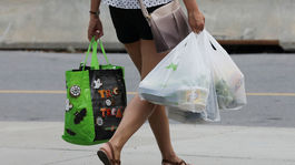 Nemecko chce zaviesť zákon o zákaze igelitových tašiek