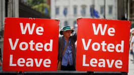 Väčšina Britov v prieskume podporuje brexit za každú cenu