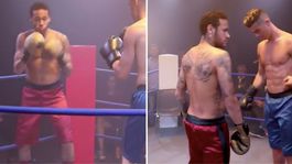 Vyzuli si kopačky. Ronaldo a Neymar sa postavili proti sebe v ringu