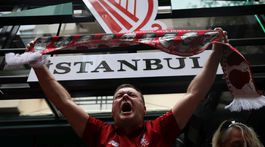 Fanúšik Liverpoolu v Istanbule