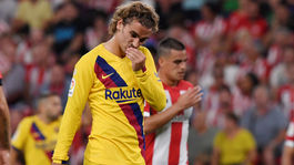 Barcelona v úvodnom kole nečakane padla a prišla o hviezdu z útoku