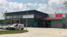 Slovenské automobilky získali nové servisno-montážne centrum za 4 milióny eur