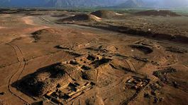 Archeológovia v Peru objavili 3 800 rokov starý reliéf