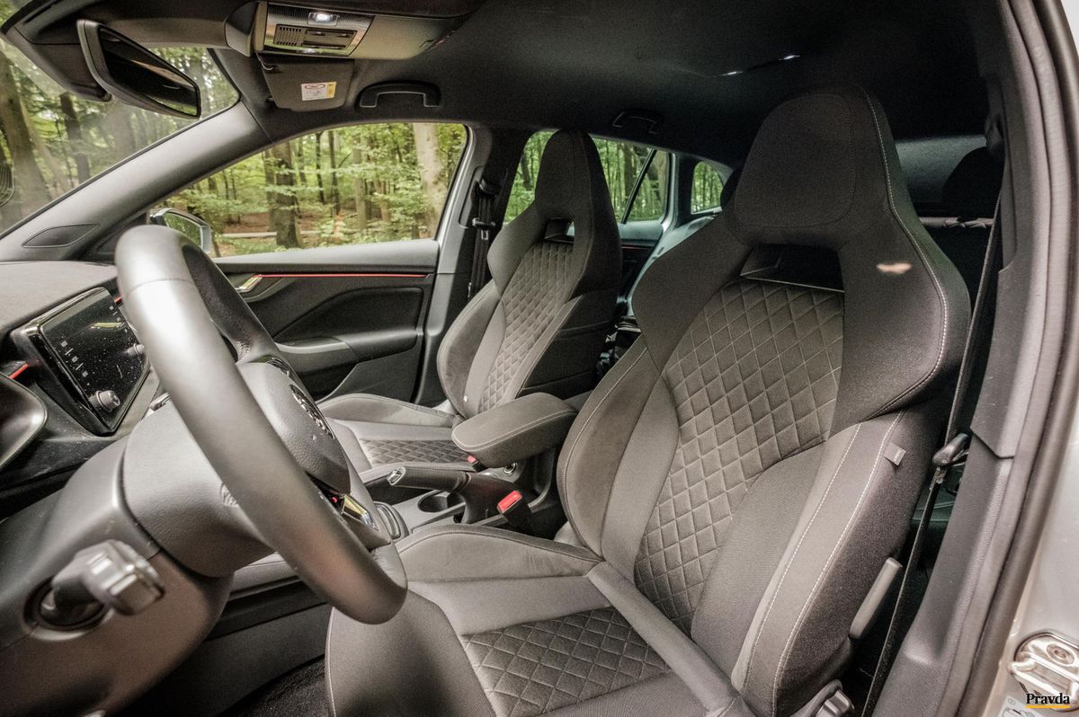 Športové sedadlá sa do tohto auta nehodia.