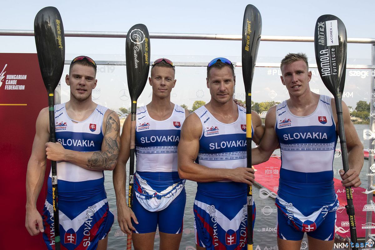 Slovenskí reprezentanti sprava Samuel Baláž,...