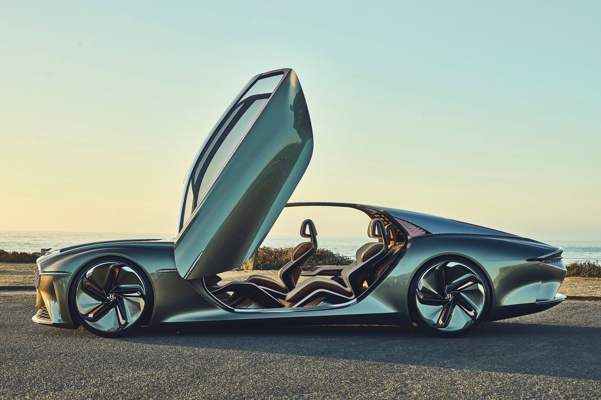 Do kabíny sa vstupuje párom dverí s dĺžkou až...