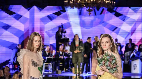 Záber z finálového večera súťaže Elite Model...