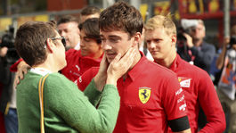 Tragický víkend v Spa zakončil triumf Leclerca: Nemôžem si ho užiť 