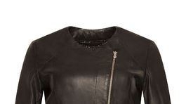 Dámska kožená bunda Kara, predáva sa za 230 eur. 