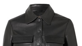 Dámska kožená bunda Maje, predáva sa za 395 eur. 