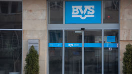 Kmotríkov Grafobal a Bratislavská vodárenská môžu ovládnuť Infra Services