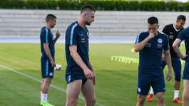 Slovenská obrana omladla. Z benjamínka je najskúsenejší 