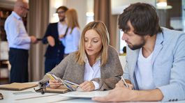 Ako sa zmenili platy Slovákom v porovnaní s rokom 1989? 