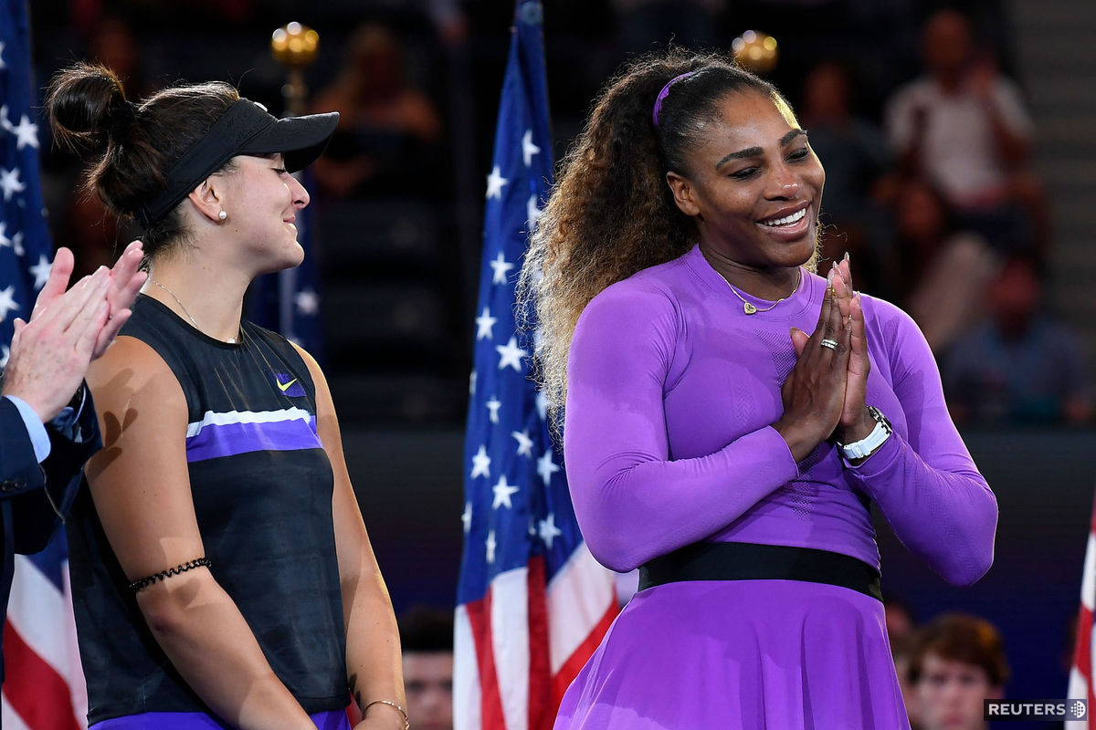 Bianca Andreescuová a Serena Williamsová na...