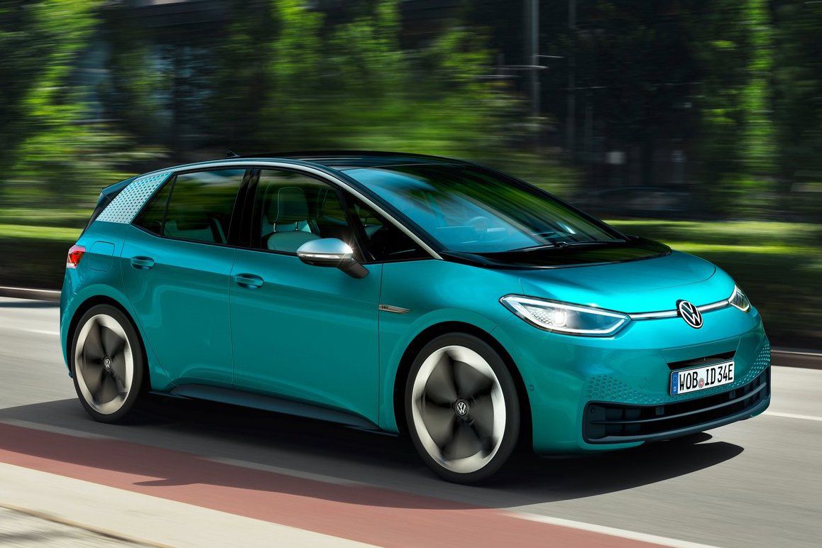 Najúspešnejším predajcom elektromobilov sa stal...
