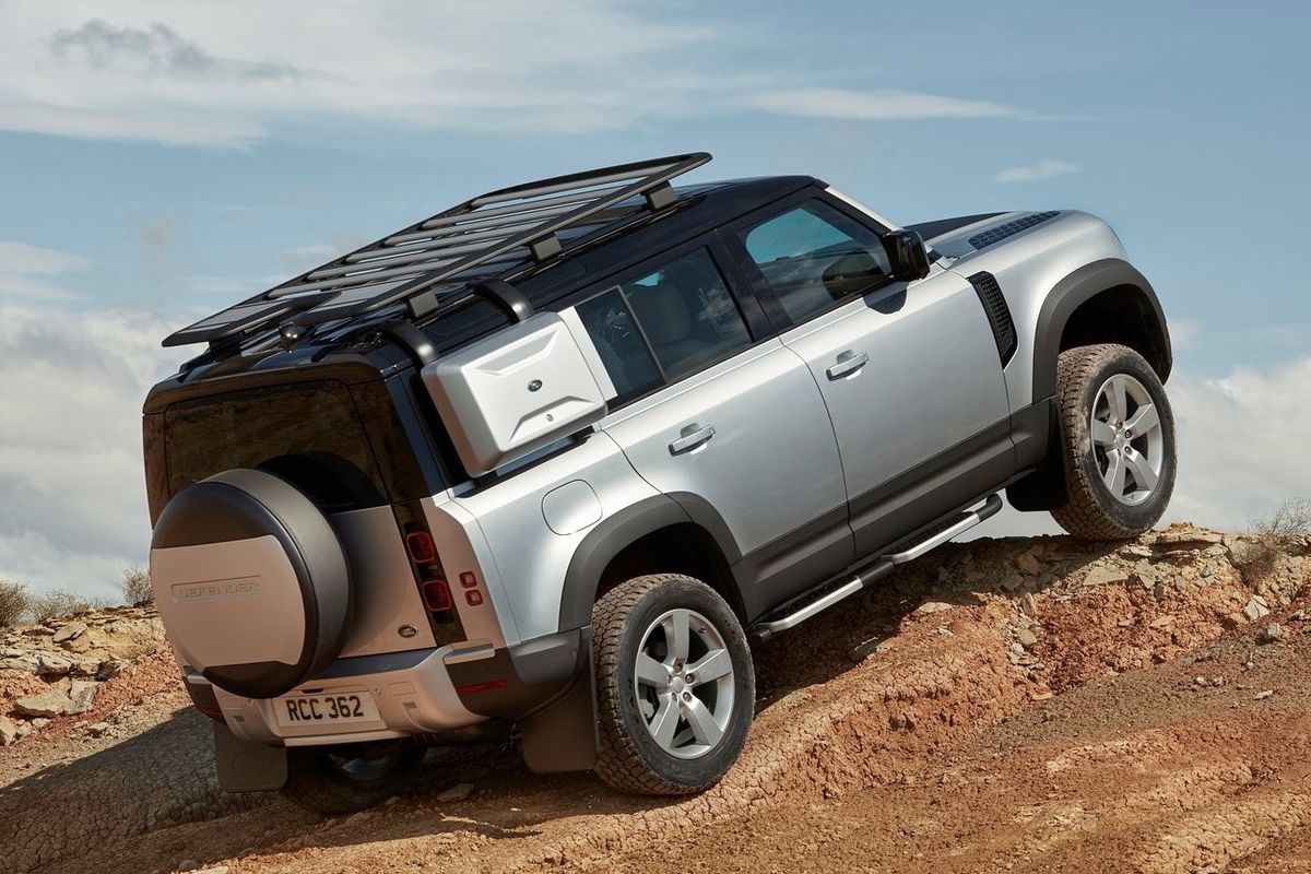 Land Rover Defender, vyrábaný v Nitre, je síce...