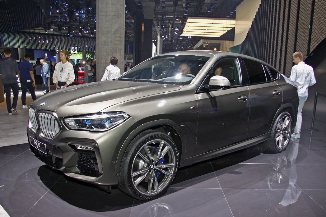 BMW X6