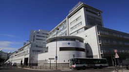 Nečakajte zázraky, vraví Schumacherov lekár. Reči o experimentoch ho hnevajú