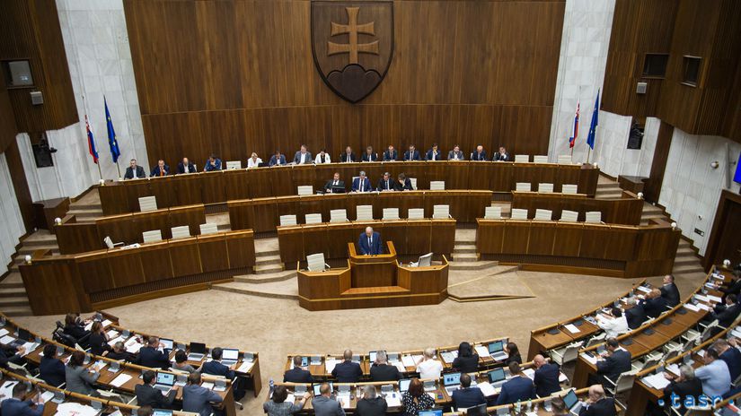 SR Bratislava NR parlament 49. schôdza BAX
