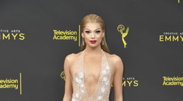 Drag hviezda Valentina na vyhláseníe Creative Arts Emmy Awards.