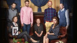 Recenzia: To tu ešte nebolo! Z Hrobárov väčšinu Slovákov zaručene 'vystrie'