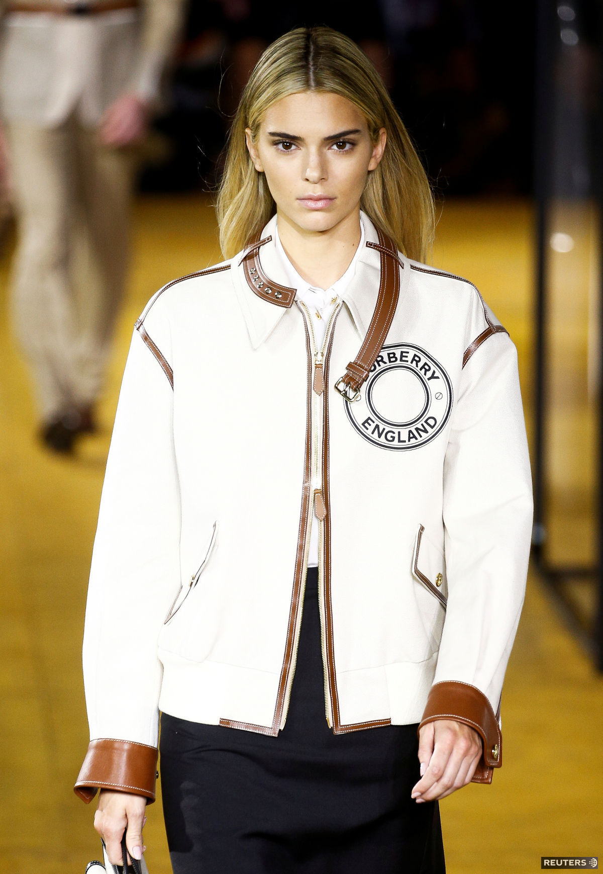 Topmodelka Kendall Jenner na prehliadke...