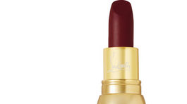 Matný rúž Velvet Matte Lip Colour od Christian Louboutin Beauty, v odtieni Djalouzi. Predáva sa za 77 eur na portáli Net-a-porter.com