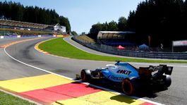 Koniec po utrápenom roku. Kubica odíde z Williamsu a zrejme aj z F1