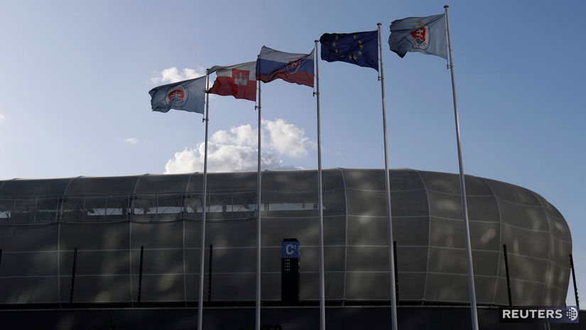 Tehelné pole pred zápasom Slovan - Besiktas. 