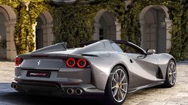 Ferrari 812 GTS - 2019