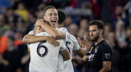 Greguš sa teší z postupu do play off, Rusnák sledoval Zlatanovu parádu