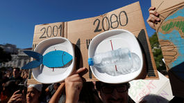 Za ochranu klímy sa demonštrovalo aj v Rusku a Rakúsku, Greta sa stretla s kanadským premiérom