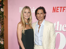 Herečka Gwyneth Paltrow a jej manžel Brad Falchuk vyzerali na premiére filmu The Politician naozaj zamilovane. 
