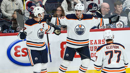 Dvojgólový Jurčo zatienil aj McDavida, Kemp Bostonu už bez Lantošiho