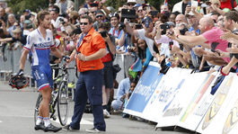 Otvorí ďalšiu bránu do histórie? Lepšie je zostať nohami na zemi, vravel Sagan