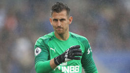 Leicester nasúkal Dúbravkovi päť gólov. Arsenal v šlágri v Manchestri remizoval 