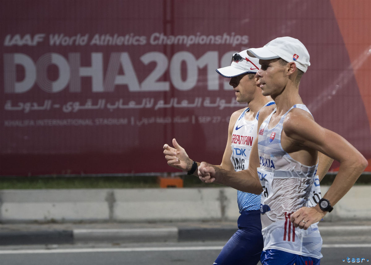 Matej Tóth nedokončil preteky v chôdzi na 50 km...