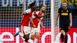 Slavia hrá ako Dortmund. No päťkrát pomalšie