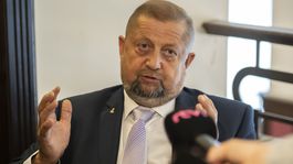  Harabin predstavil prvých desať mien na kandidátke, rodinu nevylúčil