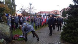 Pellegrini a Gajdoš si pripomenuli 75. výročie partizánskej prehliadky