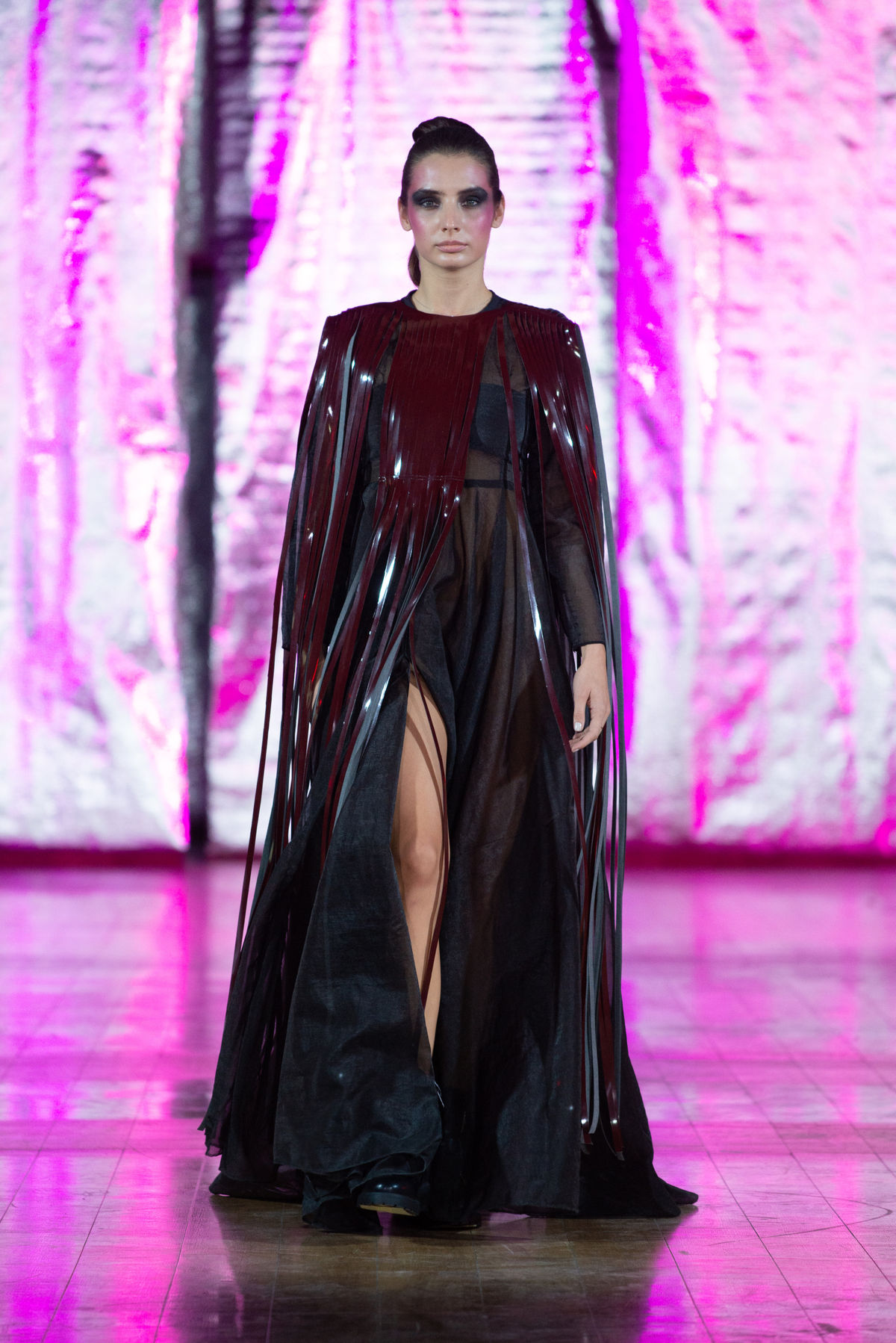 Modelka na prehliadke HAAZ počas akcie Fashion...