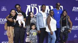Raper Snoop Dogg prišiel na premiéru s celou svojou rodinou. 