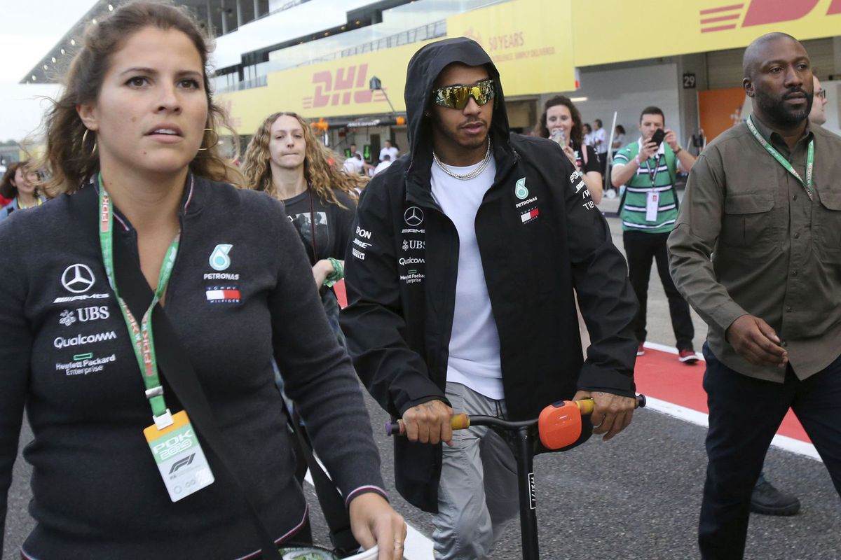 Lewis Hamilton na okruhu Suzuka pred Veľkou...