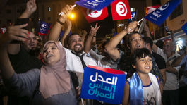 Parlamentné voľby v Tunisku vyhrali umiernení islamisti