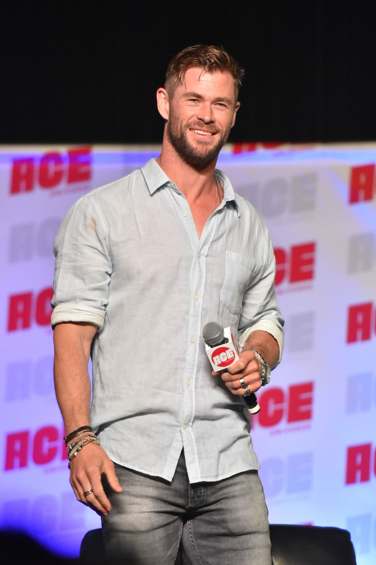 Herec Chris Hemsworth na akcii Ace Comic-Con.