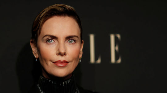 Herečka Charlize Theron na galavečere ELLE...