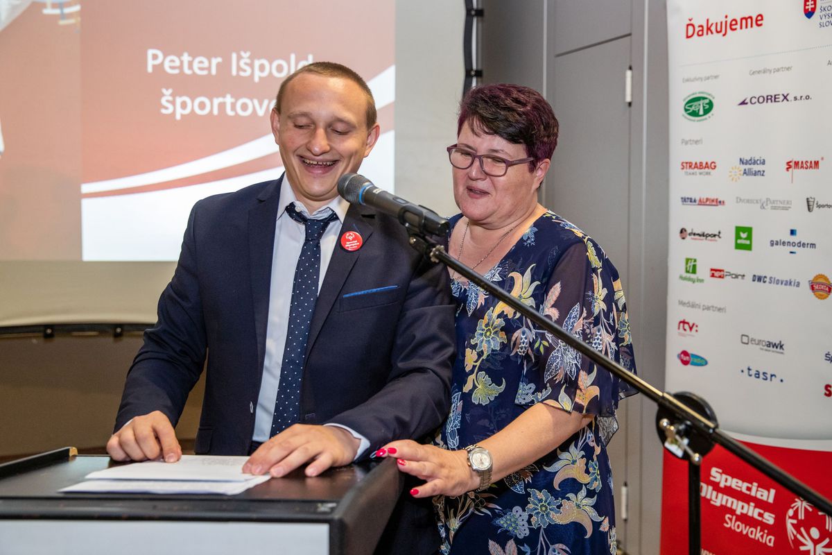 Peter Išpold s mamou Alenou.