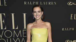 Zoey Deutch prišla na galavečer ELLE Women in Hollywood v kreácii Ralph Lauren. 