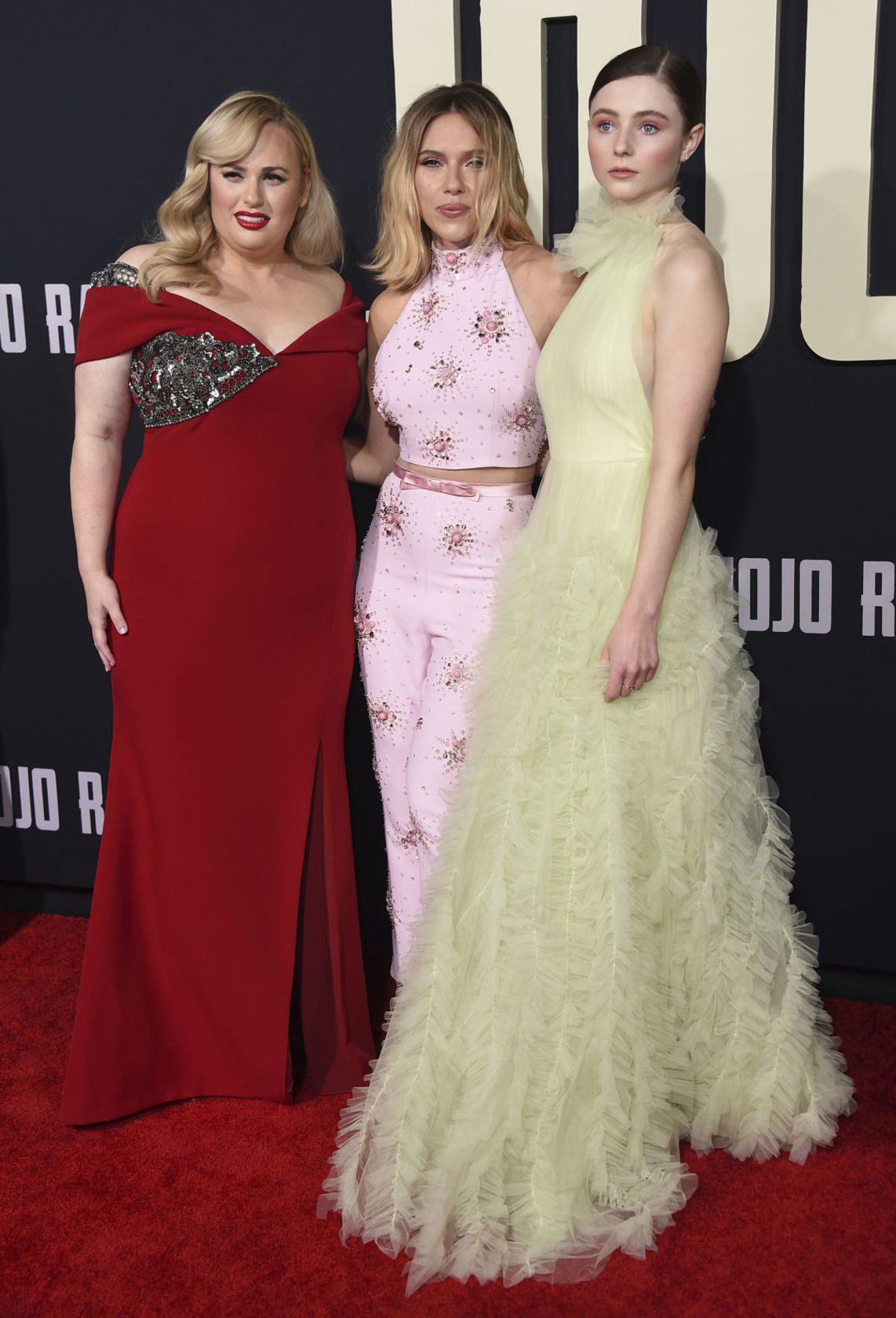 Trio herečiek zo snímy JoJo Rabbit -...