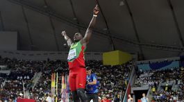 Hádže odmalička. Najskôr triafal mangá, teraz medaily